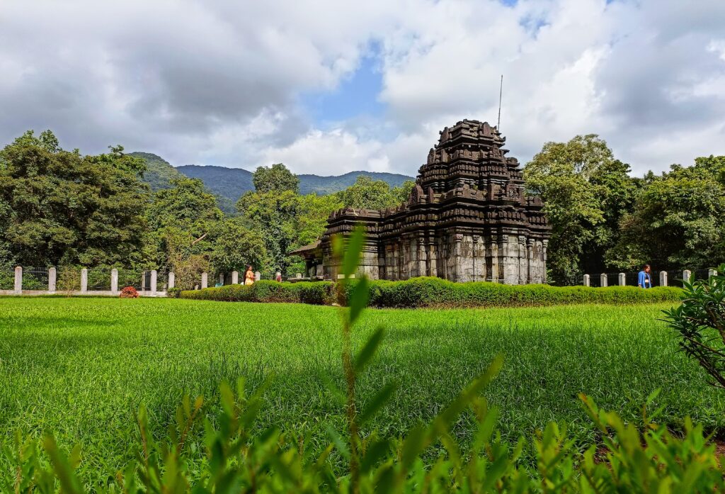 Shri Mahadev Temple Tambdi Surla